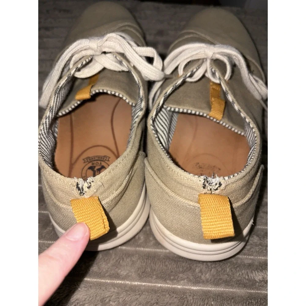 Clarks Men's  Size 10 M Khaki‎ Tan Canvas Lightweight Lace Up Casual Shoes